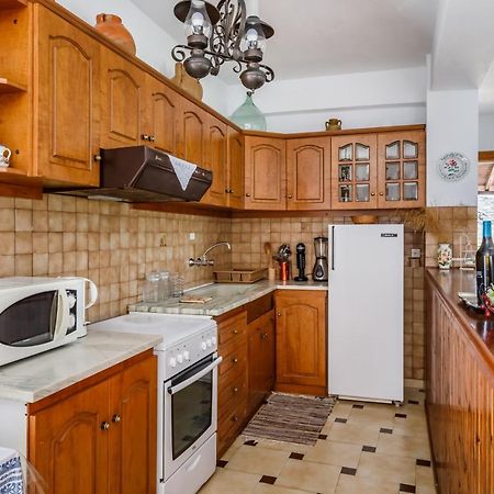 Ourania Apartment Скопелос Екстер'єр фото