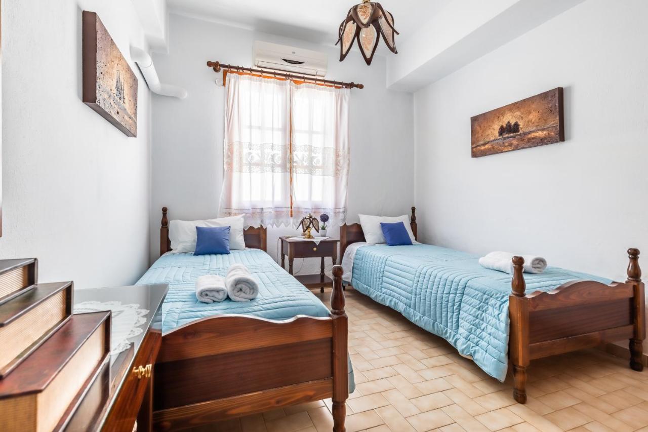 Ourania Apartment Скопелос Екстер'єр фото